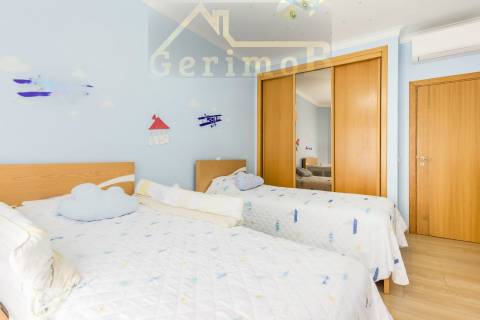 Moradia em zona nobre do Pinhal Novo, na Vila Serena