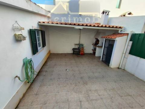 vende-se V3 em quinta do conde