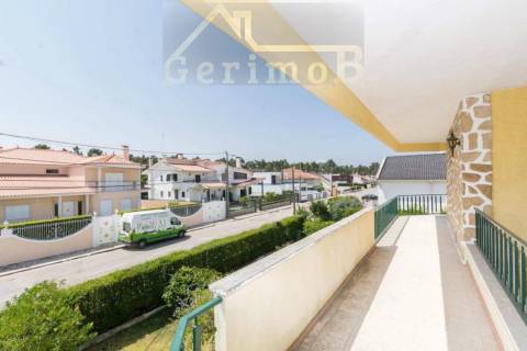 moradia de sonho em belverde, a 10 minutos da bela praia da fonte da telha