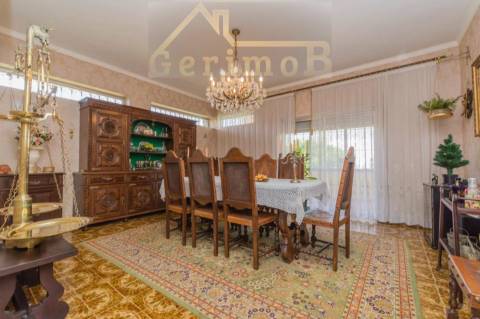 moradia de sonho em belverde, a 10 minutos da bela praia da fonte da telha