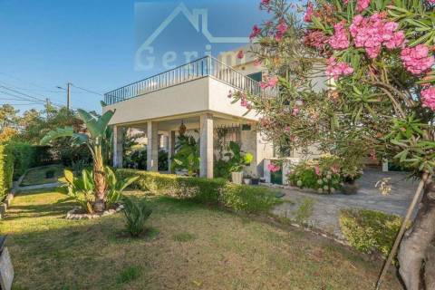 moradia de sonho em belverde, a 10 minutos da bela praia da fonte da telha