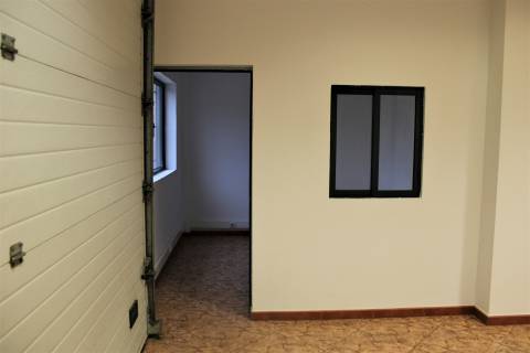 Armazém para venda em Chelinho, Penacova