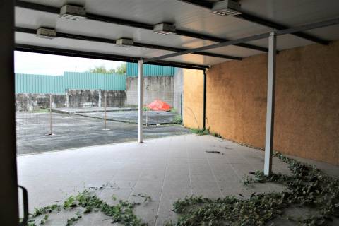 Armazém para venda em Chelinho, Penacova