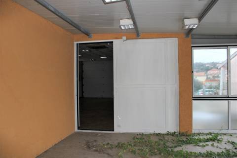 Armazém para venda em Chelinho, Penacova