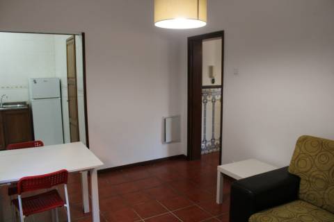 Apartamento T2  junto à Praça da República