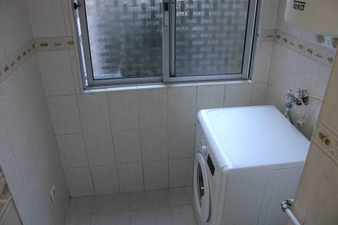 Apartamento T2  junto à Praça da República