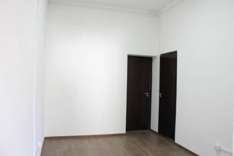 Loja  para comércio, no centro da Mealhada