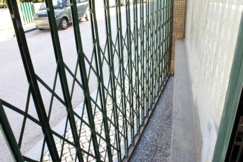 Loja  para comércio, no centro da Mealhada