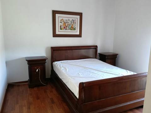 Apartamento T1  na Urbanização do Arco Pintado