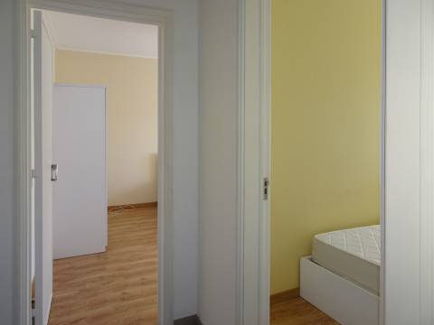 Arrenda quatro quartos a estudantes, Baixa de Coimbra