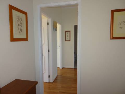 Quarto para estudante junto à FEUC/POlO III