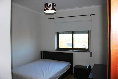 T3 mobilado em Celas, junto aos HUC