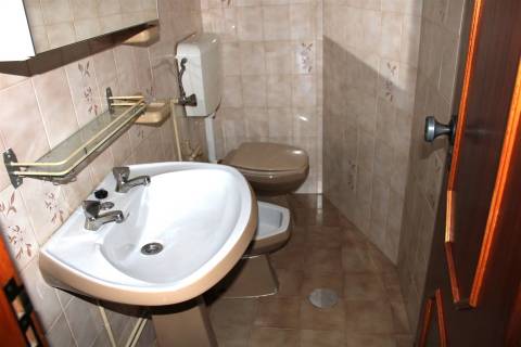 Apartamento T3 Celas – último andar com excelente luz natural