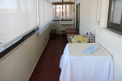 Apartamento T3 Celas – último andar com excelente luz natural