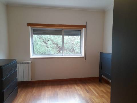 Apartamento T1 Arrendamento em Santo António dos Olivais,Coimbra