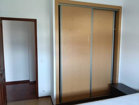 T3 mobilado para arrendar na Av. Calouste Gulbenkian