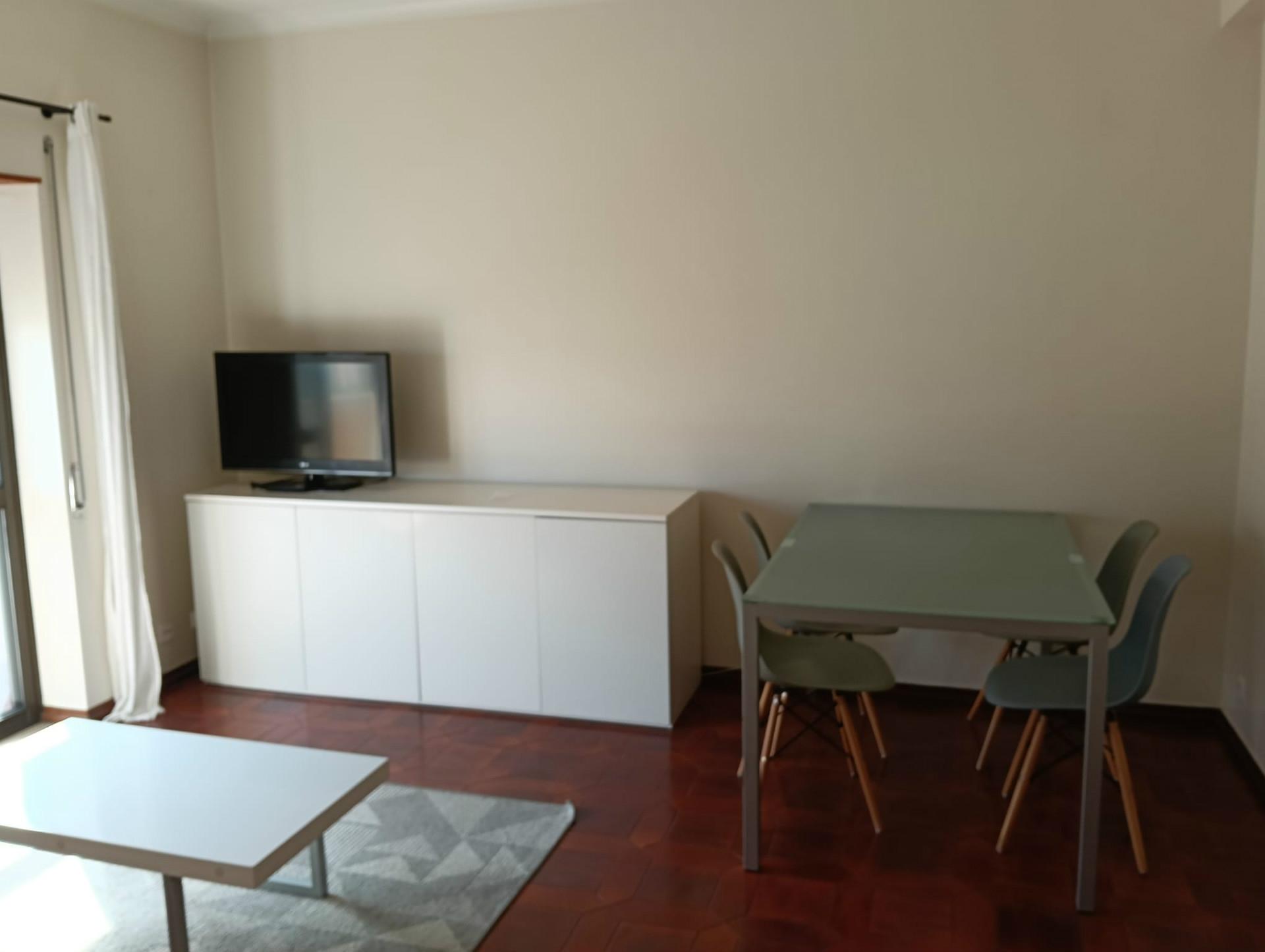 T3 mobilado para arrendar na Av. Calouste Gulbenkian