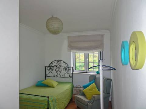 Apartamento T3 mobilado, Quinta das Lágrimas