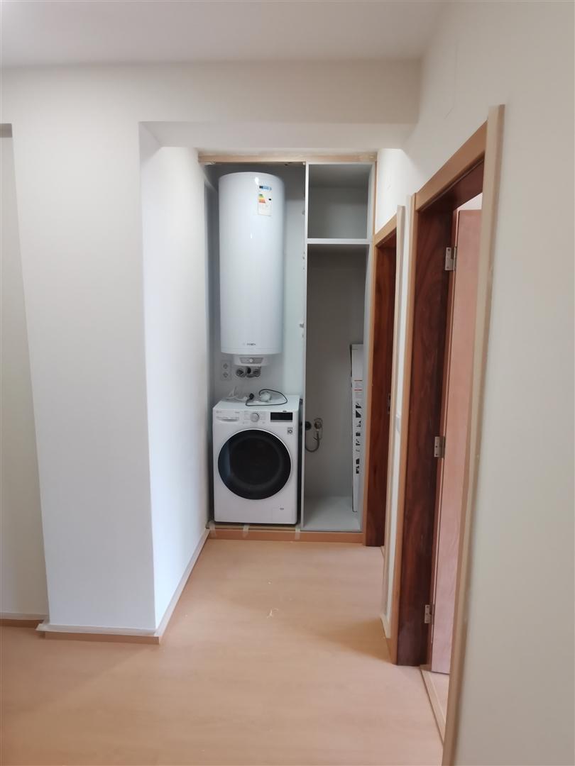 Confortável T2 mobilado com 2 Casas de Banho – Como Novo