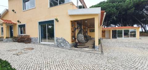 Quinta com piscina aquecida, Lareira,  sauna, jacuzzi e ginásio na Terrugem em Sintra