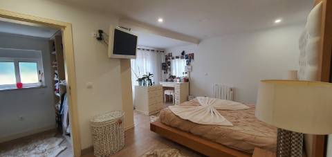 Quinta com piscina aquecida, Lareira,  sauna, jacuzzi e ginásio na Terrugem em Sintra