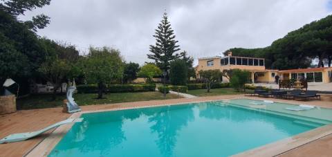 Quinta com piscina aquecida, Lareira,  sauna, jacuzzi e ginásio na Terrugem em Sintra