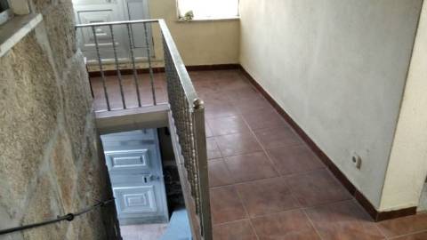 Moradia T3 em Pedra – Travanca de Lagos, Oliveira do Hospital