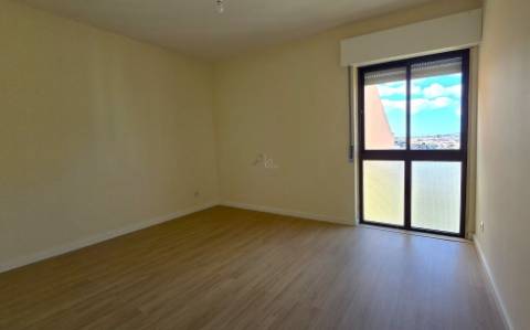 T2 Remodelado Tapada Das Mercês