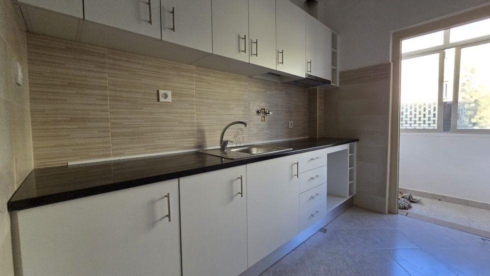 Apartamento T2 Arrendamento em Encosta do Sol,Amadora