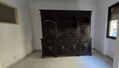 Apartamento T2 Arrendamento em Encosta do Sol,Amadora