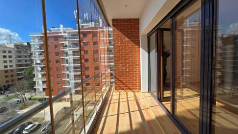 Apartamento T3 Venda em Odivelas,Odivelas