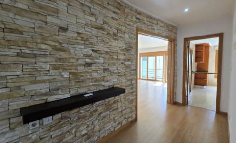 Apartamento T3 Venda em Odivelas,Odivelas