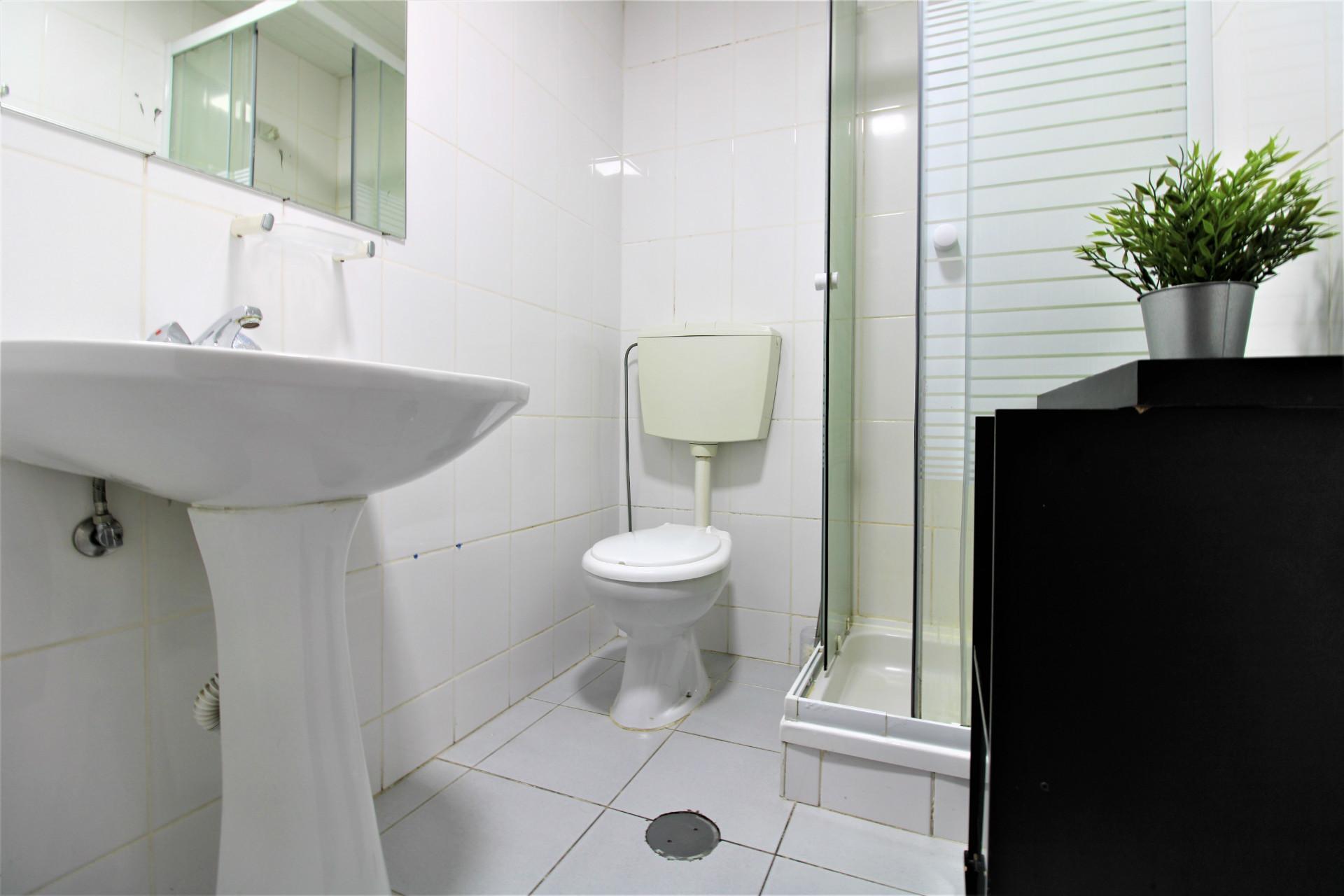 Quarto no Vale das Flores - ISEC - Polo II