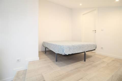 Apartamento T0 na zona da Baixa