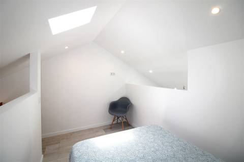 Apartamento T0 Duplex na zona da Baixa