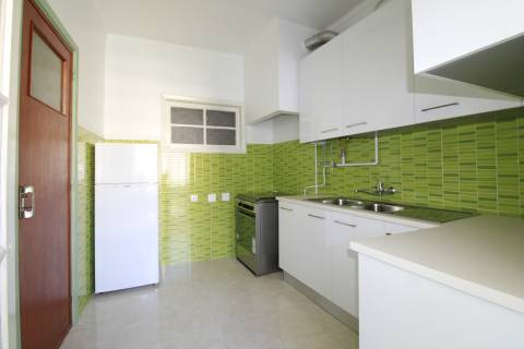 Apartamento T3 próximo Faculdade de Economia