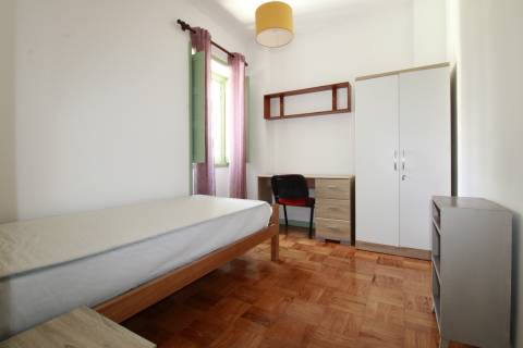 Apartamento T3 próximo Faculdade de Economia