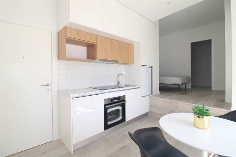 Apartamento T0 na zona da Baixa