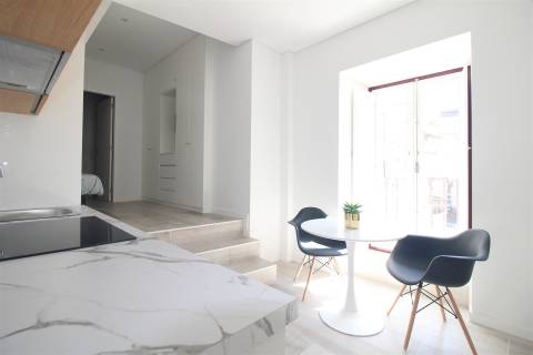 Apartamento T0 na zona da Baixa
