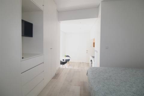 Apartamento T0 na zona da Baixa