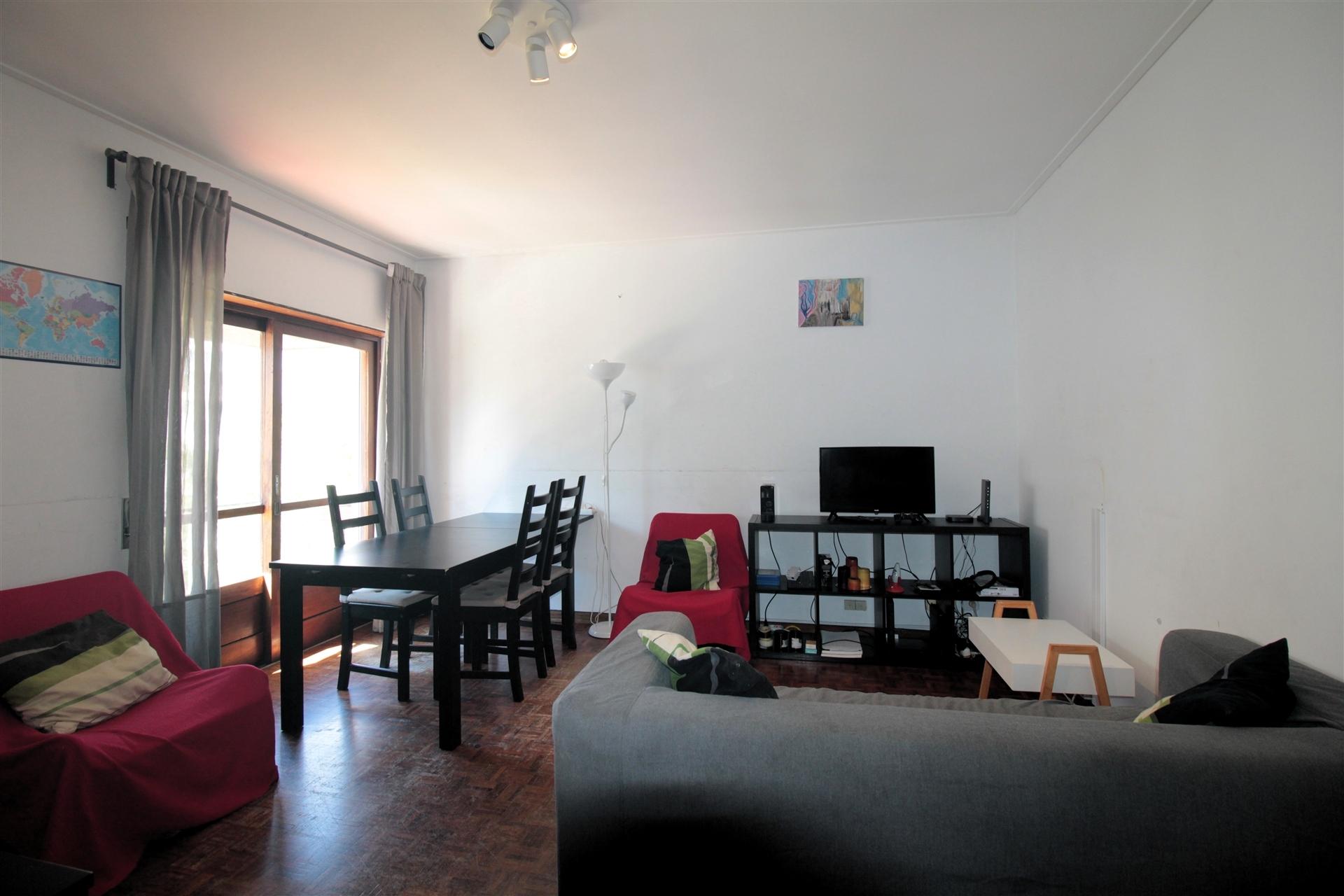 Apartamento T3 na zona da Solum
