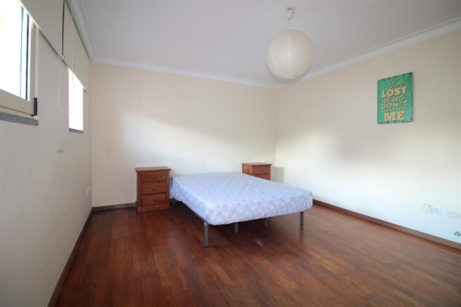 Apartamento T0 Praça da República