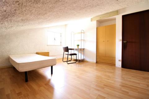 Quarto no Vale das Flores - ISEC - Polo II