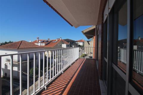 T3 próximo da Av. Dias da Silva, Coimbra.