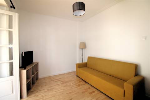 Apartamento T4 próximo Faculdade de Economia