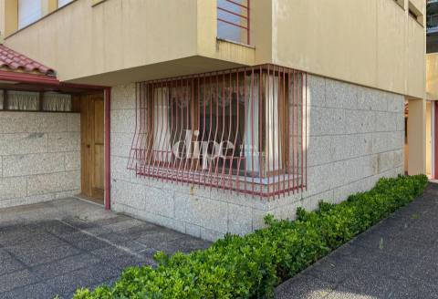 Moradia individual junto ao Parque da Cidade