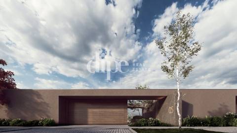 Moradia T3+escritório no Vale S. Jorge