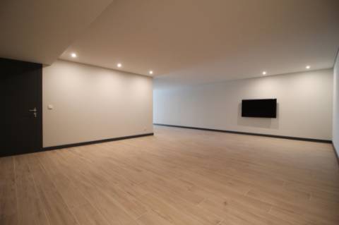Suite Host Residences