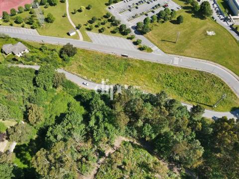 Terreno com 116.700 m2 para construção de moradias