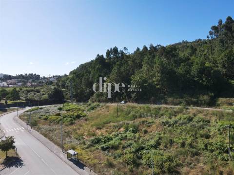 Terreno com 116.700 m2 para construção de moradias
